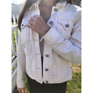 Cream colored jeans jacket